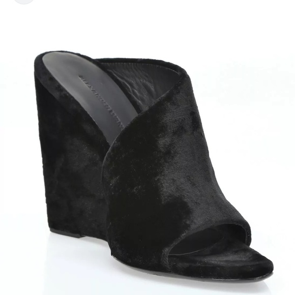New black velvet Alexander Wang wedge heels. 37.5 - Picture 1 of 16